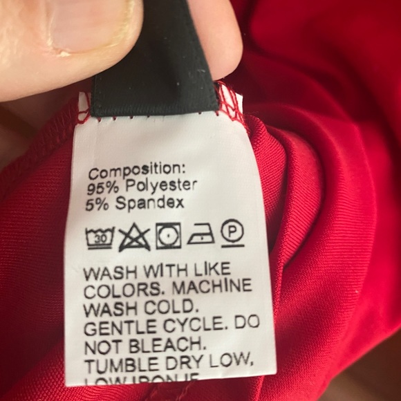 SHEIN RED DRESS - Picture 2 of 2